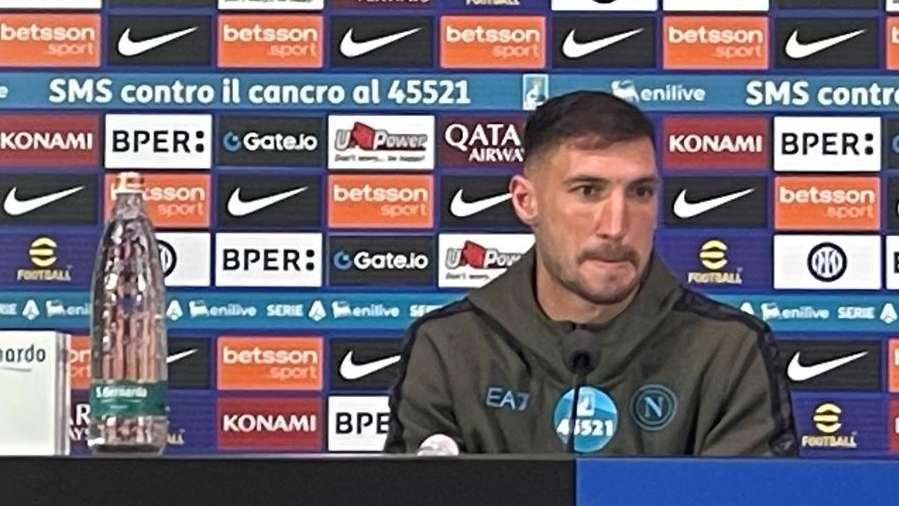 Napoli, Politano in conferenza: "Ce la siamo giocata alla grande  con i campioni d'Italia, pari giusto"