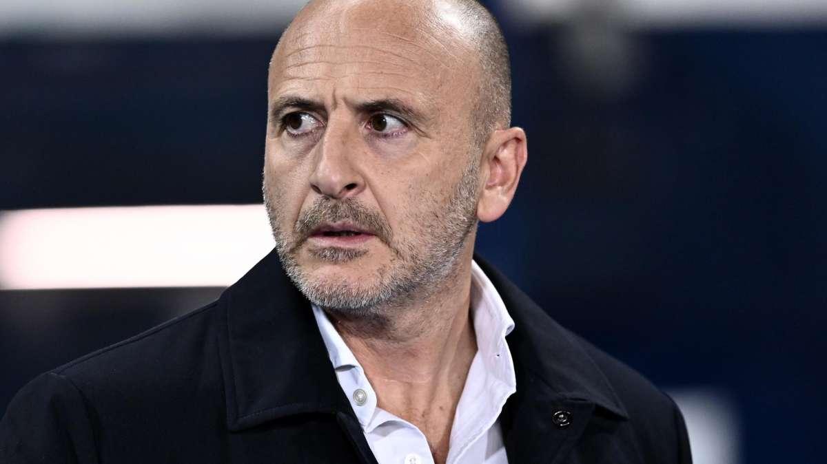 Ausilio parte in missione per Londra: il direttore sportivo nella capitale britannica a trattare per Fabregas 