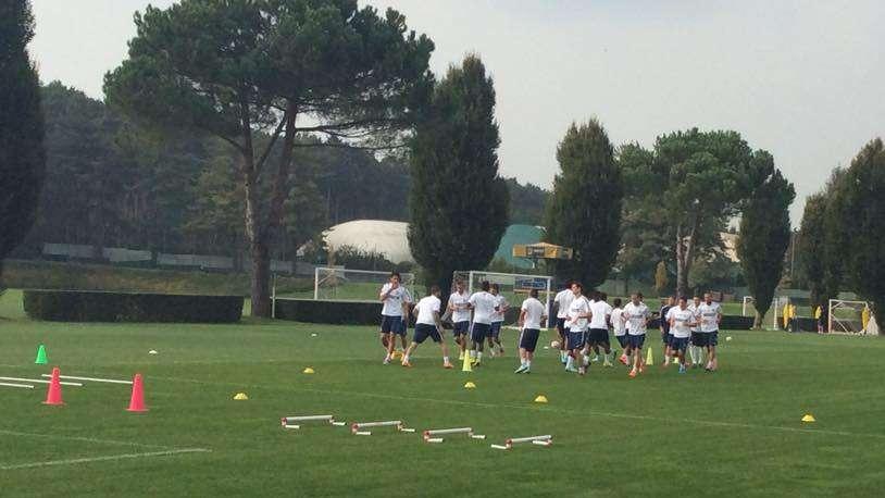 Lavoro tecnico-tattico, poi sfida a calcio-tennis