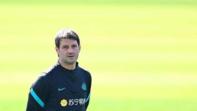 Piturca punta su Chivu: "Diventerà un grande tecnico. Può arrivare ad allenare l'Inter"