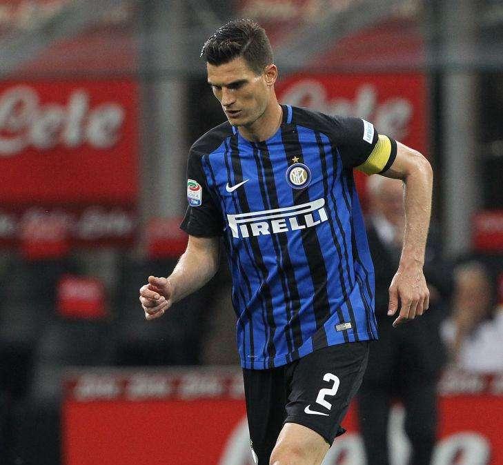 Andreolli tifoso felice: "Passano giocatori e allenatori, non il nostro amore per l'Inter"