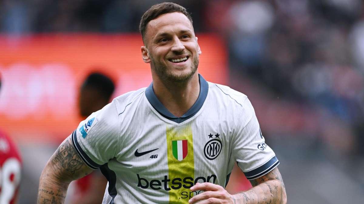 Arnautovic compie 36 anni, l'Inter: "Dal Triplete del 2010 al ritorno nel 2023, in nerazzurro una storia speciale"