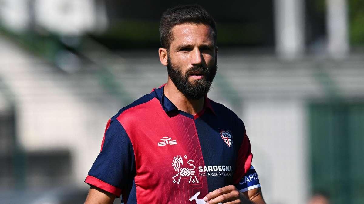 Pavoletti: "Inter una delle big a cui ho fatto 3 gol, è la più forte. Bello ritrovare un amico come Barella"
