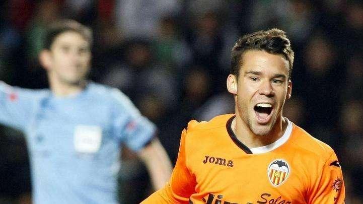 Dalla Spagna: "Anche i Red Devils su Juan Bernat"