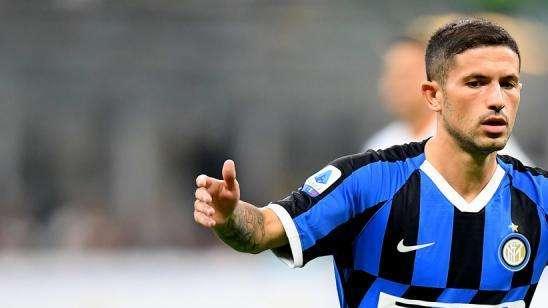Sky - Inter, emergenza totale a centrocampo: Sensi non recupera per la trasferta di Praga 