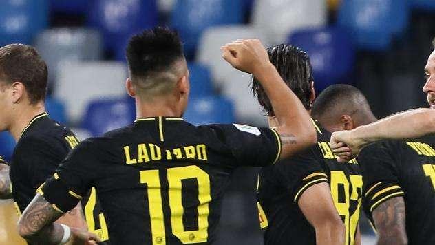 Napoli-Inter - Candreva corre e spreca, Lautaro Martinez senza rabbia. Eriksen zittisce gli haters 