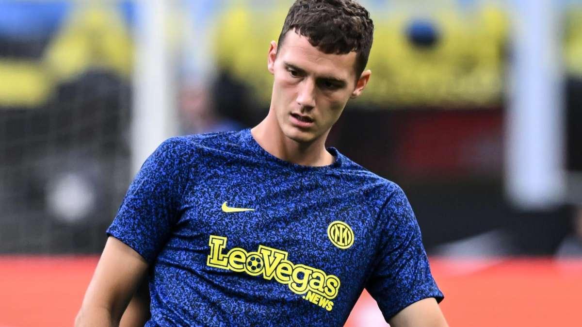  TS  - Pavard scalpita per un posto da titolare già nel derby 
