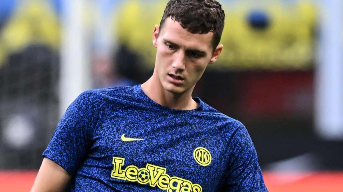 CdS - Infortunati: Pavard mette nel mirino la Lazio, più lunghi i tempi per gli olandesi