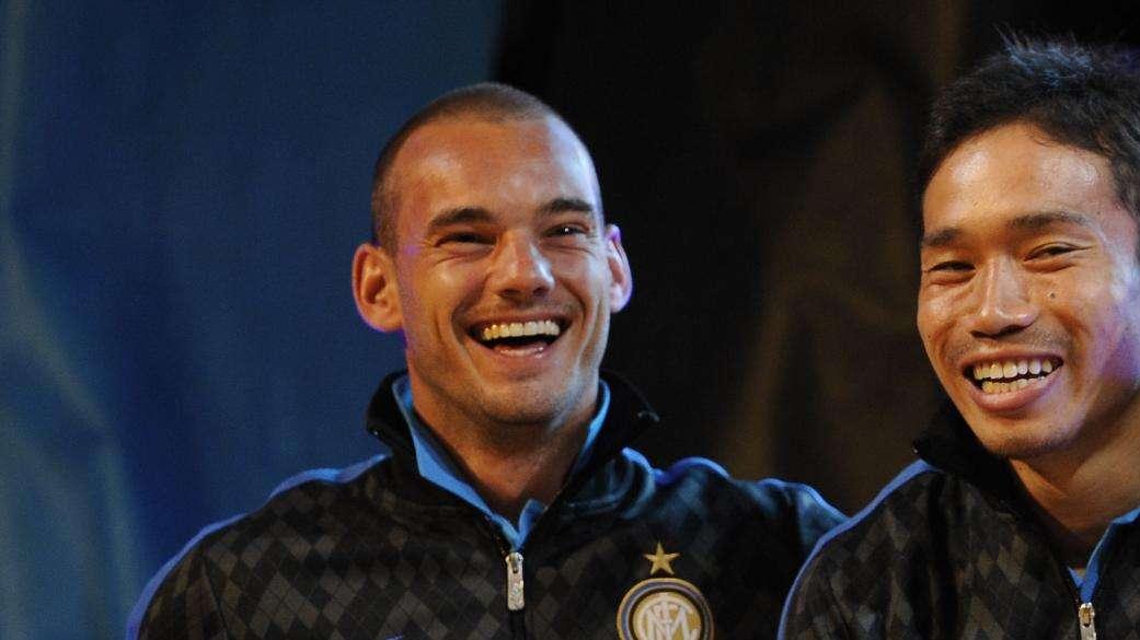 "Quante se ne sentono su Sneijder..."
