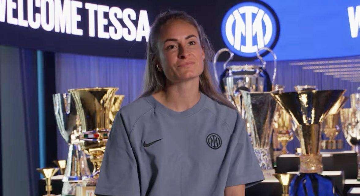 Wullaert: "Vittoria meritata. Contenta di aver aiutato la squadra con i due gol"