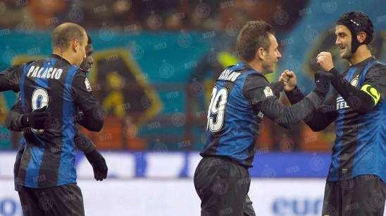 FOTO - Chivu rientra e con Cassano è subito feeling