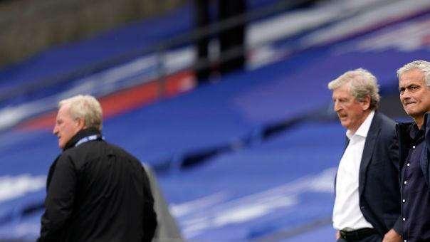 Mourinho saluta Hodgson: "Un vero gentiluomo che mancherà a tutti nel calcio"