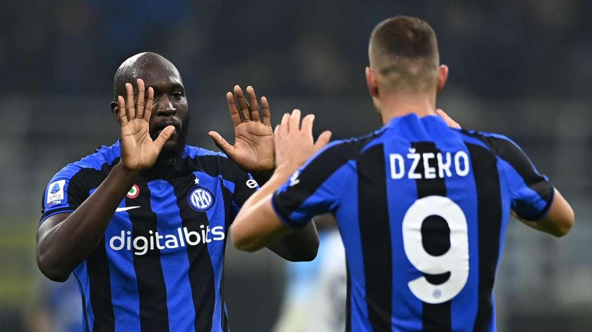 CdS - L'Inter si aggrappa a Dzeko e aspetta Lukaku: ecco quando Big Rom può tornare in campo da titolare