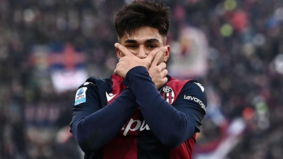 TS - Inter su Castro, Ausilio lo sta facendo seguire con costanza. Sull'argentino c'è anche il West Ham 