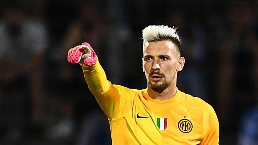 SM - Radu pronto a lasciare l'Inter: trasferimento al Bournemouth a un passo 