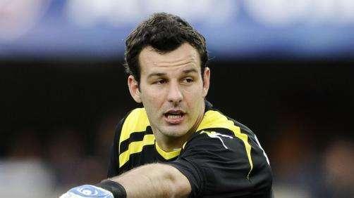 Handanovic in sede per firmare il suo contratto