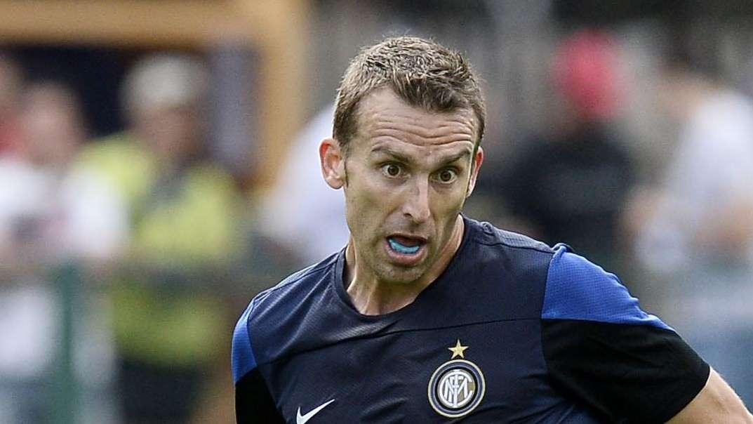 Sky - Inter adirata con Campagnaro. Per Milito...