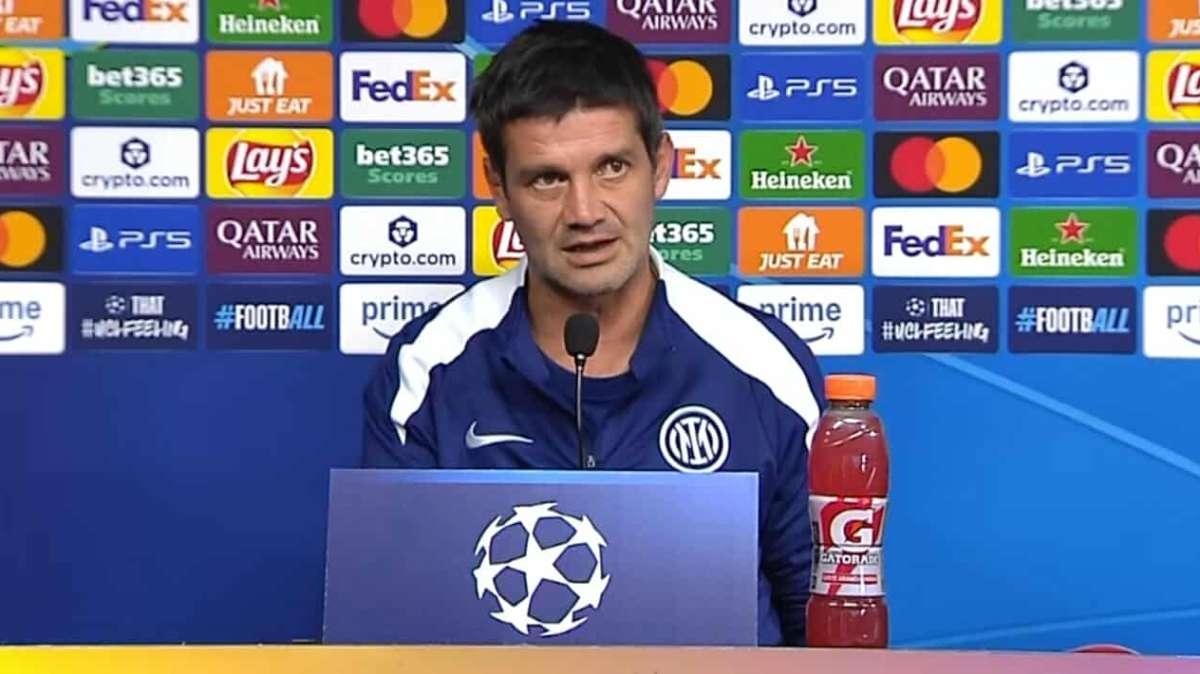 Chivu: "La tempesta tornerà, dobbiamo tenere la testa alta. Lautaro deve imparare a sorridere un po' di più"