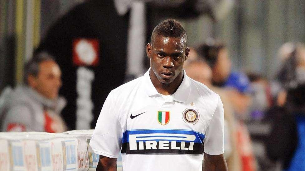 "Balotelli prenda esempio da Quaresma e Santon"