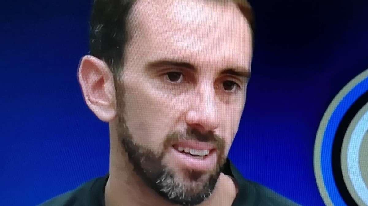 Godin: "Siamo un bel gruppo, sappiamo come affrontare lo Shakhtar. Per Conte ho cambiato testa e fisico"