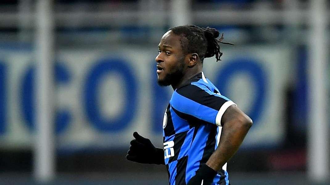Il Chelsea celebra il percorso di Moses all'Inter: "Impatto vivace in nerazzurro"
