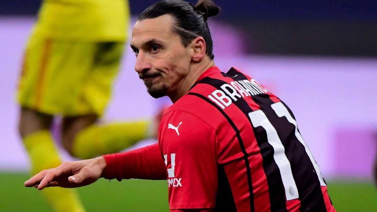 Milan, Ibrahimovic operato al ginocchio: tempi lunghissimi per il rientro