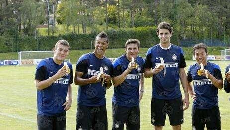 Ranocchia prende in giro Nagatomo: "Che bambino..."