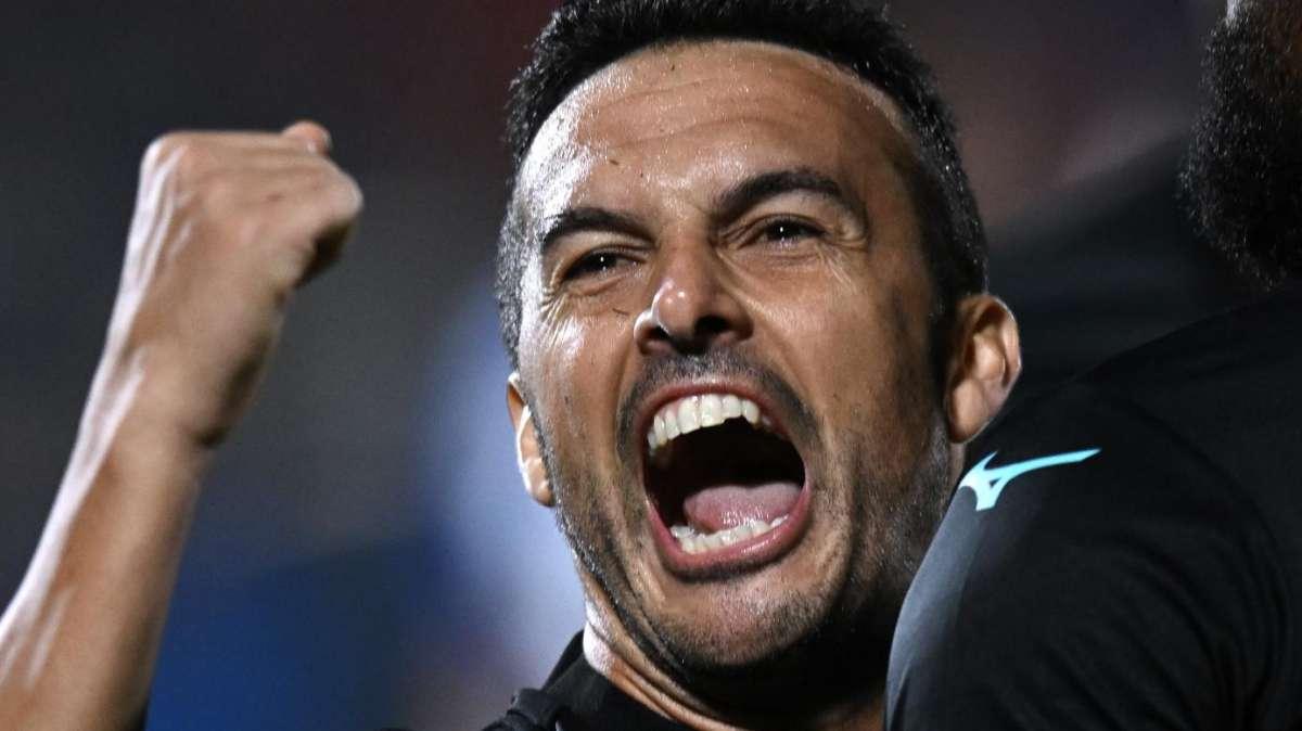 La Lazio di Baroni batte anche l'Ajax e si prende la vetta della classifica: 1-3 ad Amsterdam. I risultati europei