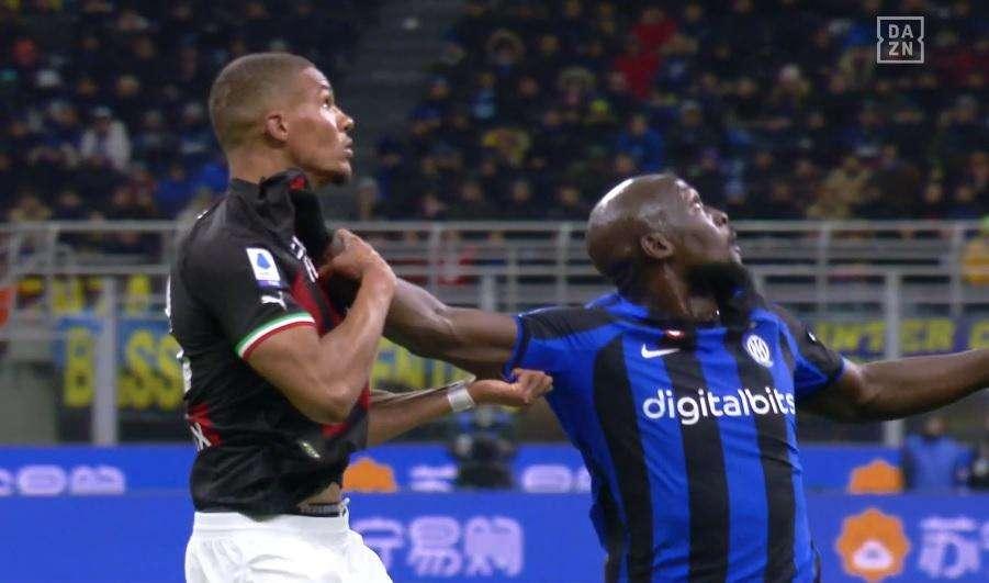 L'Inter sta sulle scatole agli arbitri italiani