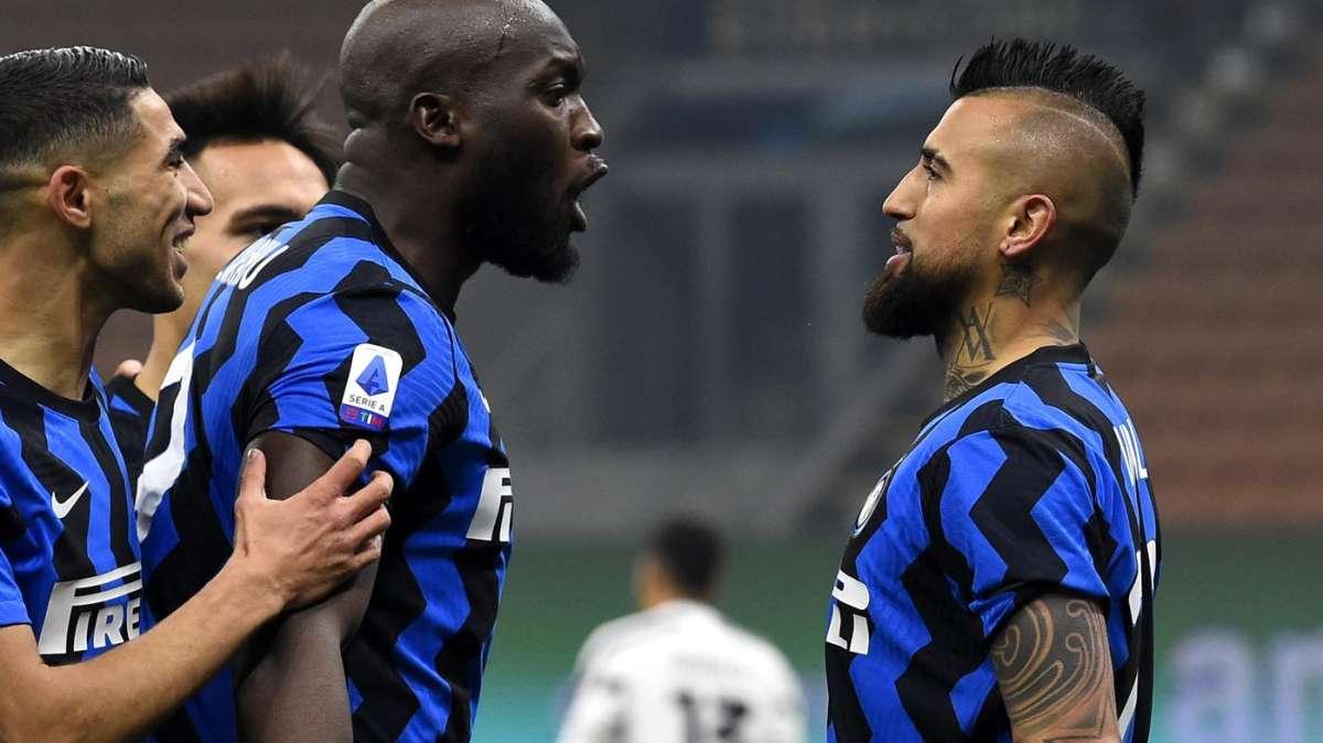 Borghi: "Conte ha ribaltato Pirlo: per la Juve è il colpo più duro dell'ultimo decennio. Vidal? Polemica becera"