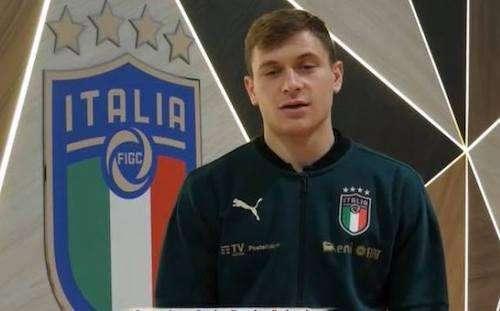 Barella: "Un orgoglio giocare in Serie A col Cagliari, un club reso grande da Riva"