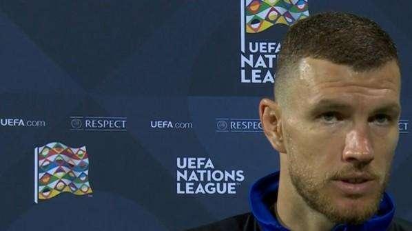 Bosnia, Dzeko: "Non vediamo l'ora che arrivi la pausa, ma rimane una partita da giocare"