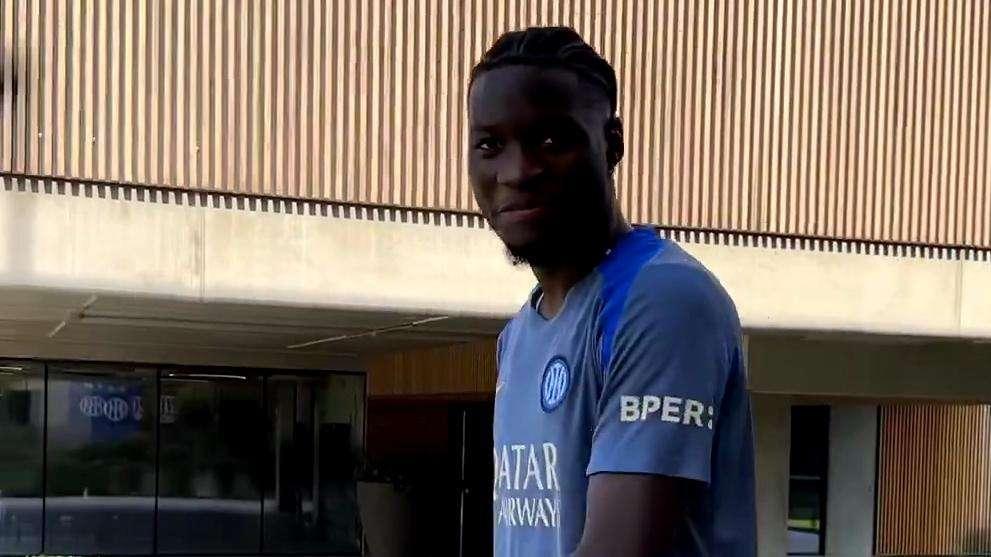 FcIN - Agoumé-Siviglia, ci siamo: i tempi per la fumata bianca e i dettagli dell'operazione. Ecco quanto incasserà l'Inter