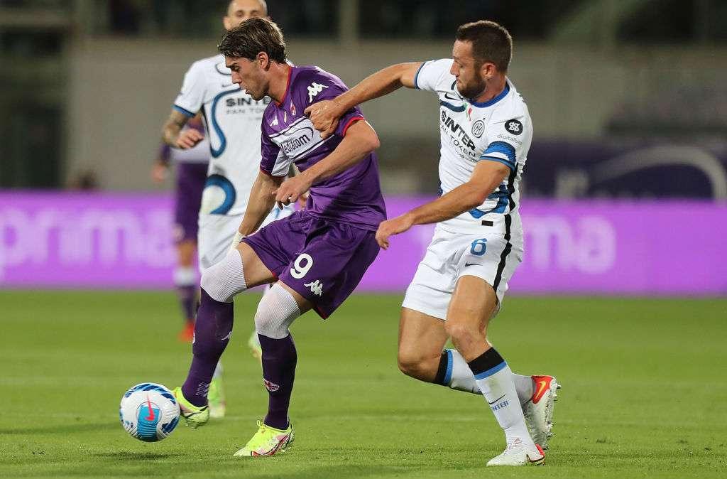 La Stampa - L'Inter pensa a Vlahovic: possibile erede di Lautaro