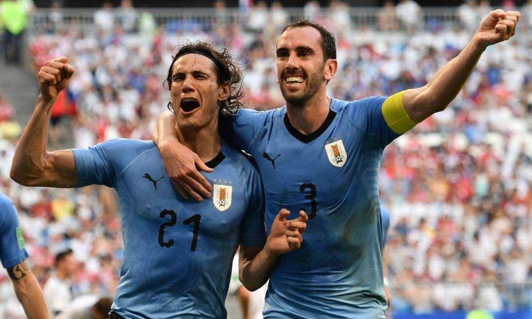 CdS - L'Inter ha un'arma in più: Godin per convincere Cavani