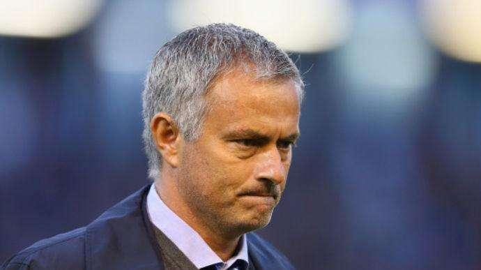 Mourinho: "Cech, decide il Chelsea. Voglio che resti"