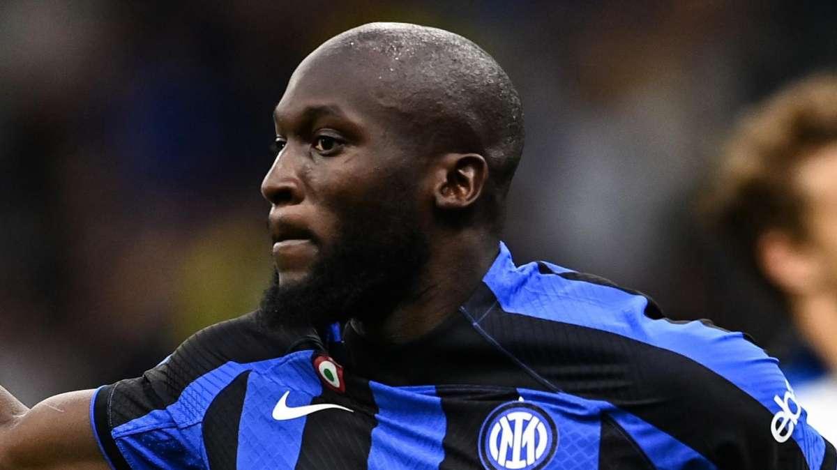 L'attore Rory Jennings: "Lukaku un narcisista, non mi sorprenderebbe vederlo al Milan"