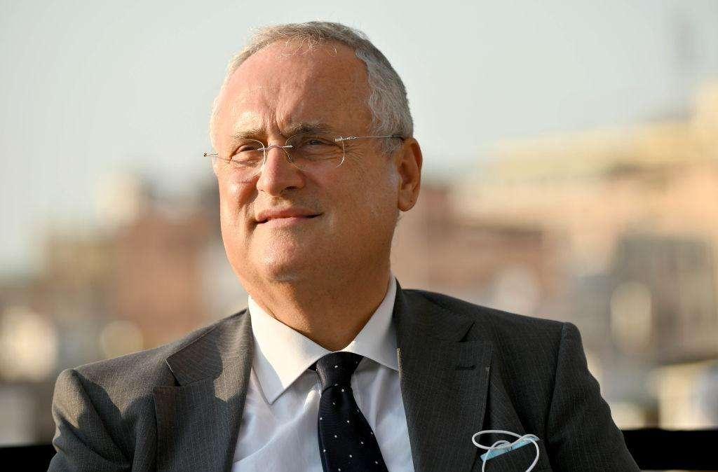 Lazio, Lotito si coccola Sarri: "Colpo per tutti i tifosi. Un maestro per la crescita dei calciatori"