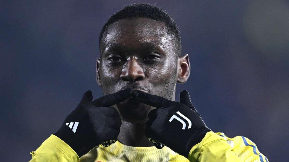 Juve, domenica il primo derby d'Italia di Kolo Muani: "Grandissima sfida, dovremo essere al top"