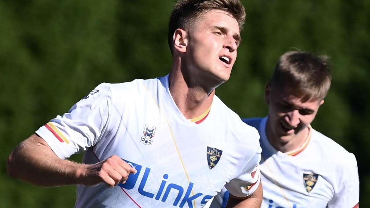Lecce, Colombo sfida l'Inter: "Il 13 agosto spero di fare un favore ai milanisti"