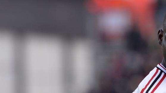 CdS - Balotelli risponde su Facebook agli insulti