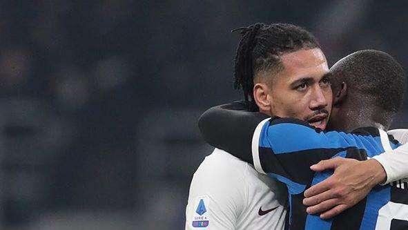 Smalling e l'abbraccio con Lukaku: "Mio fratello". E Romelu risponde: "Per la vita"