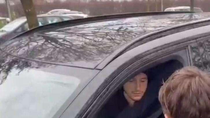 VIDEO - Inter, riparte la preparazione per il Napoli: l'arrivo dei giocatori ad Appiano