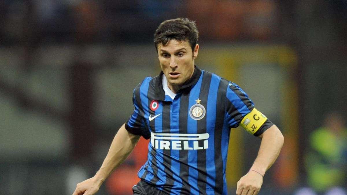 Zanetti consegnerà una maglia a Papa Ratzinger