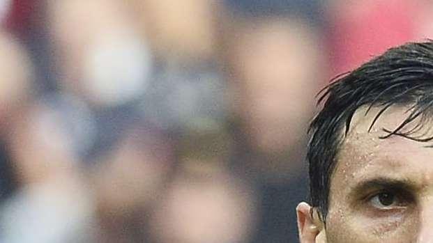 Burdisso: "Un orgoglio indossare la 3 di Facchetti. Lo scudetto a Siena il momento top, Moratti un padre"