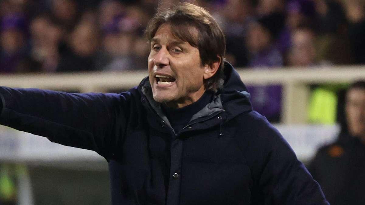 Napoli, Conte: "Kvaratskhelia? Mi sembra di parlare italiano... La delusione è verso me stesso"