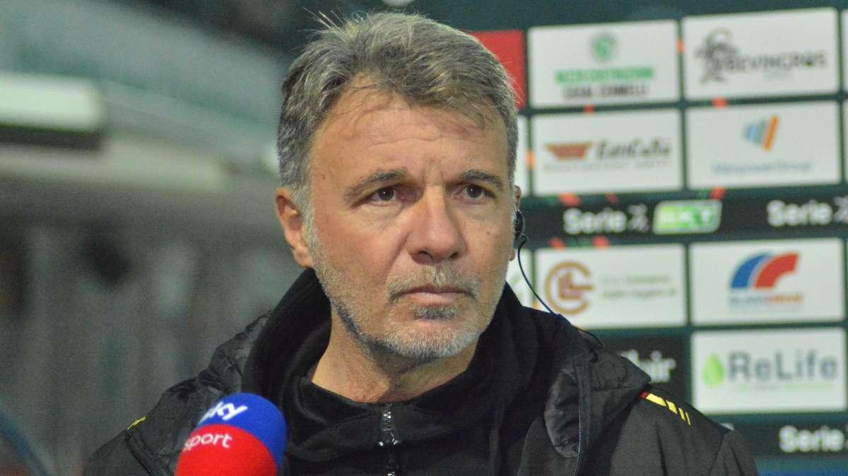 Lecce, Baroni: "Inter? Felici di esordire in casa, i tifosi ci danno una spinta in più"