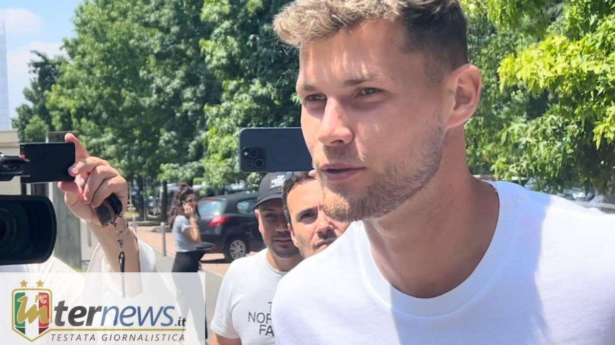 Mercato Inter, ecco il terzo colpo: depositato in Lega il contratto di Josep Martinez