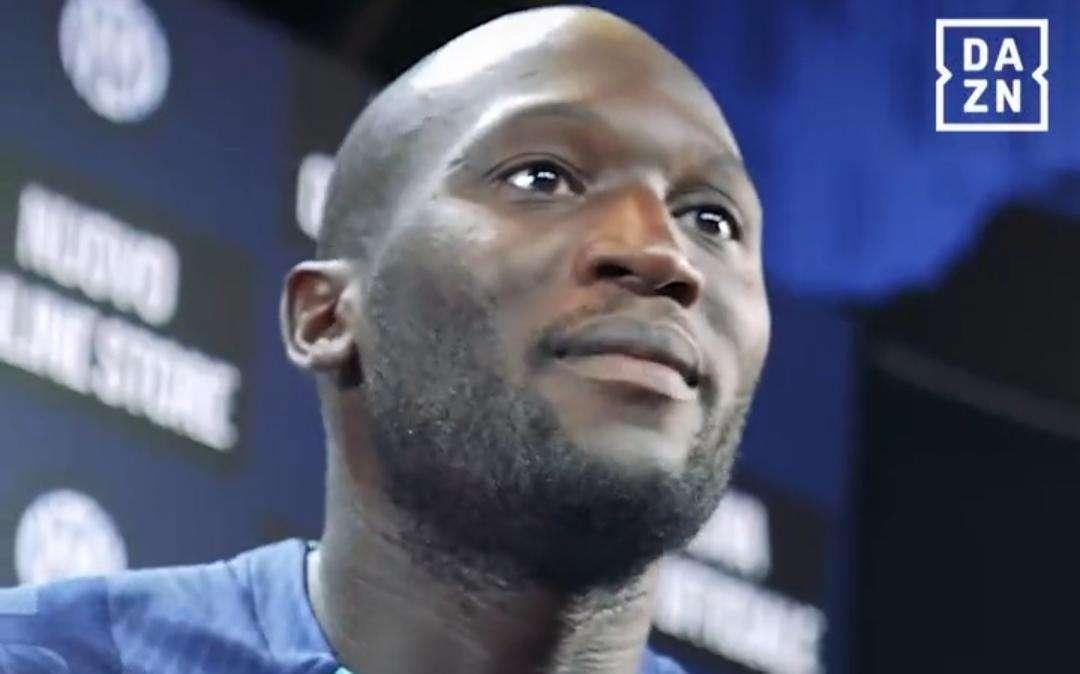 Lukaku: "Penso solo allo scudetto, l'Inter gioca per quello. Non mi importa della classifica marcatori"