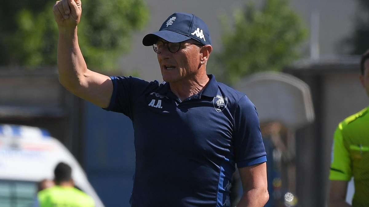 Andreazzoli: "Pinamonti professionista serio. Importante il confronto con Conte e i top player dell'Inter"